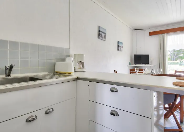 Holiday home Echappee A 400m De La Des Sableaux